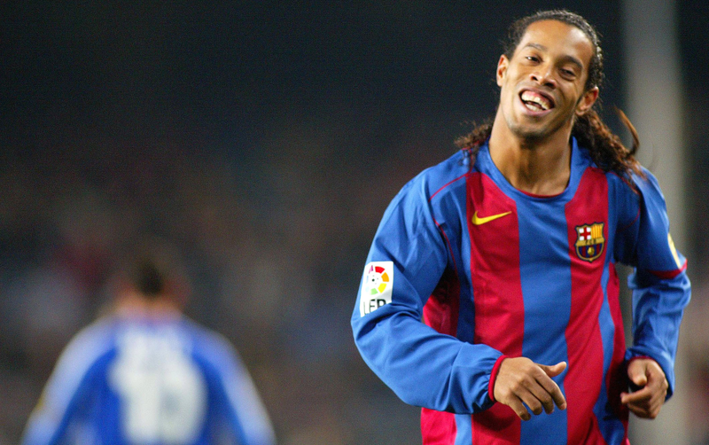 Illustration for article titled Ronaldinho Can't Play Soccer Anymore, But He Can't Stop